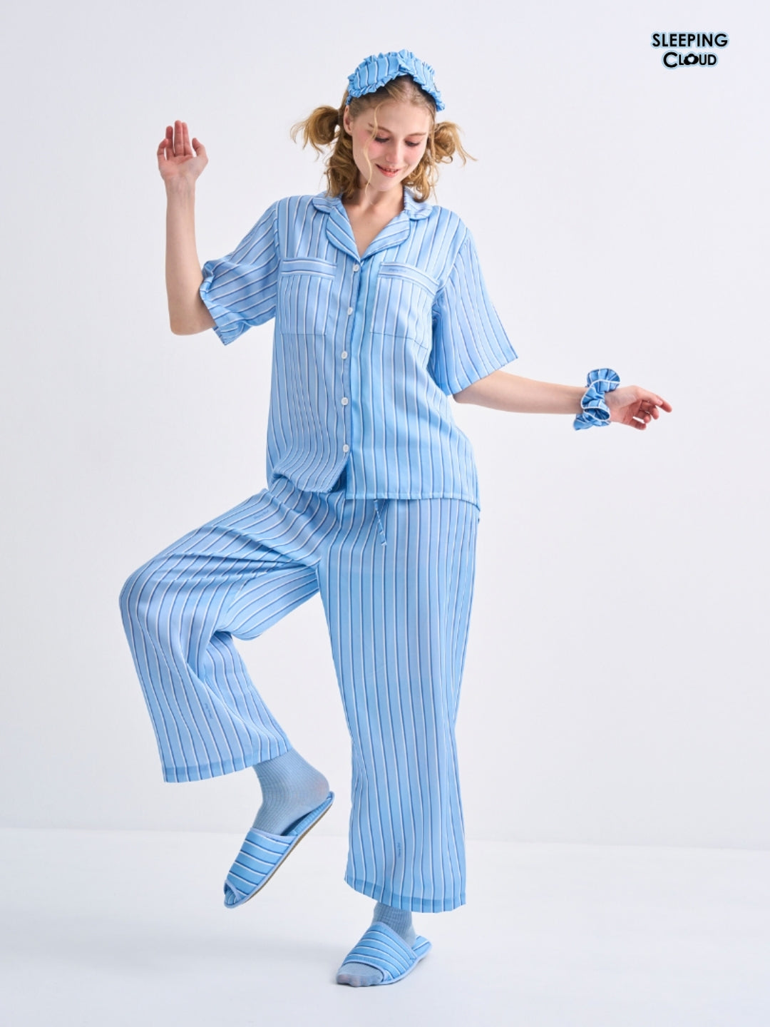 Make Up Your Day Collection - Blue Friday (Short Sleeves + Pants Set)